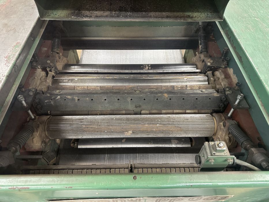 Продавам щрайхмус и фреза Родопи