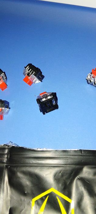 Продам свитчи KAILH Red