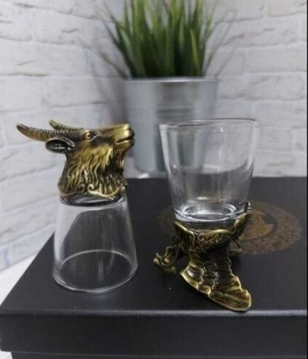 Подарок мужчине рюмки перевертыши