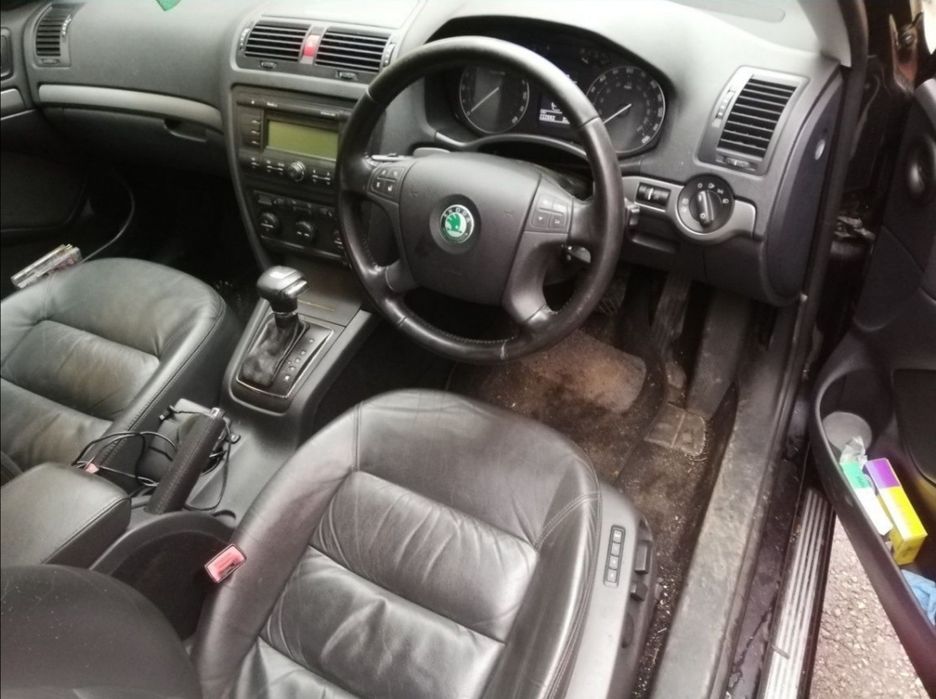 Kit pornire skoda octavia 2 automata 2.0tdi bkd 03G906021LD 1Z0920942D