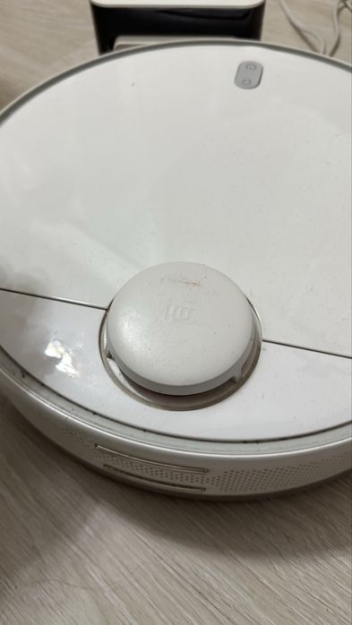 Продается Робот пылесос Mi robot Vacuum - Mop 2 Pro