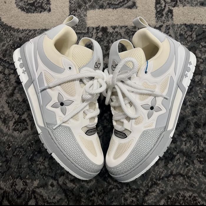 LV skate gri marime 42