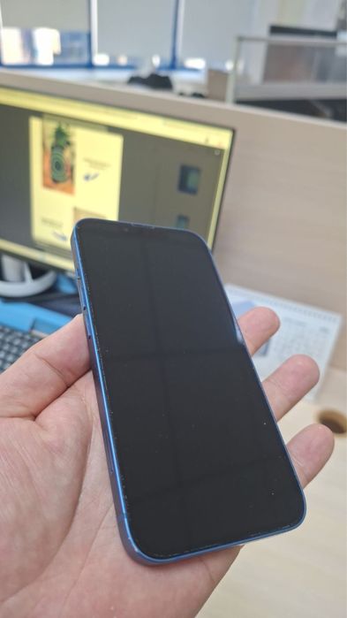 iPhone 13 синий 128Гб