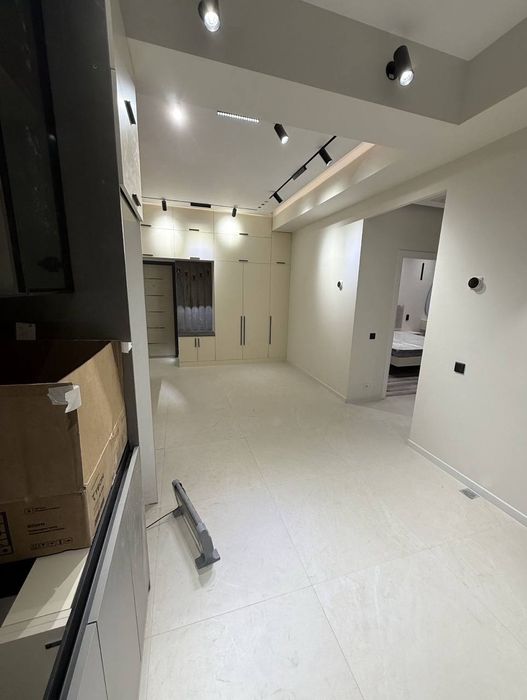 Продается 2х ком квартира, ЖК Аския Сити, ор-р: парк Бабура, 63м²