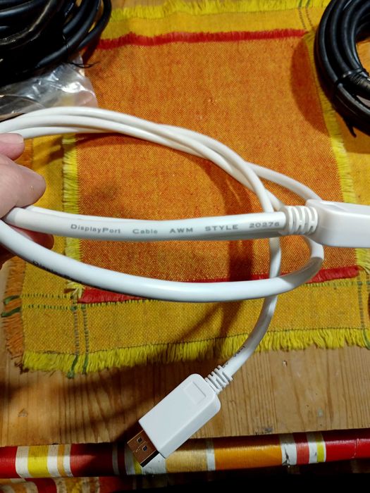 Кабели адаптер компютърна периферия