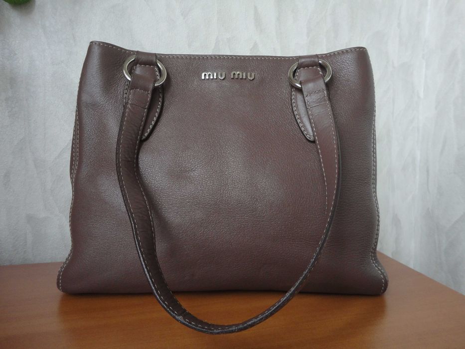 Дамска чанта*Miu miu