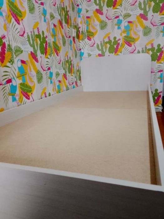 Односпальняя кровать