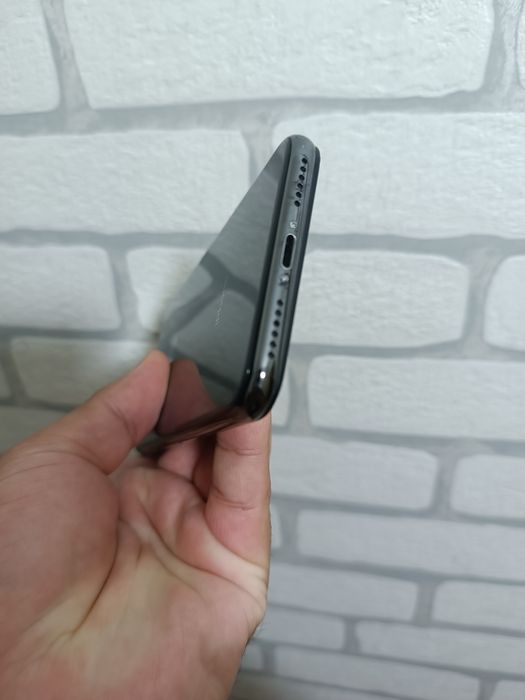 iPhone X 64 GB LL/A