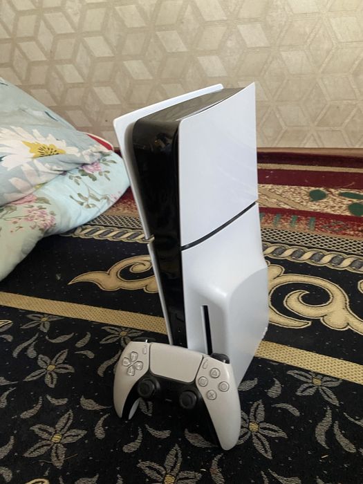 Playstion 5 slim 1 Tb