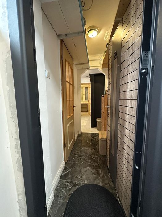 Vând apartament cu doua camere tip L
