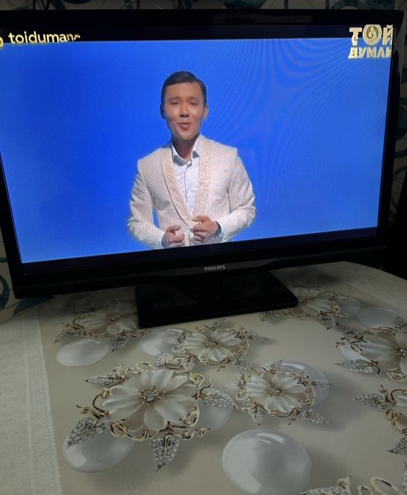 Смарт телевизор Philips 106 см WiFi YouTube