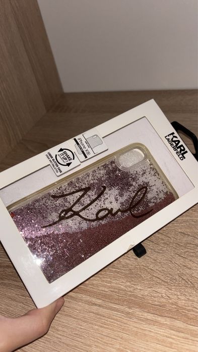 Husă telefon Karl Lagerfeld sclipici