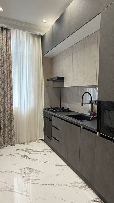 7. Сдается аренда шикарная 2/8/9 алайский 40 м2