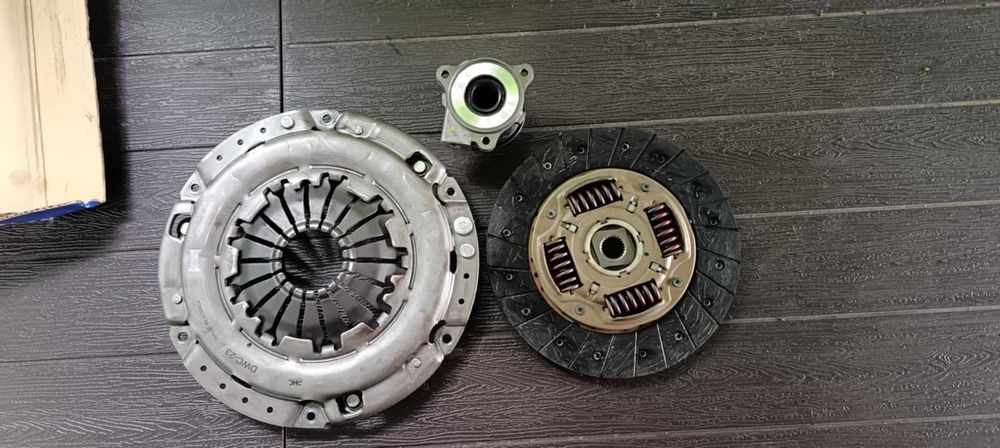 Set ambreiaj CHEVROLET NUBIRA DAEWOO LACETTI, NUBIRA 1.4/1.6 după 2003