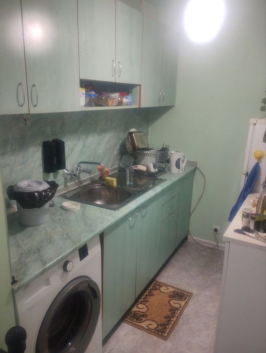 ПРОДАВА СЕ Тристаен апарт