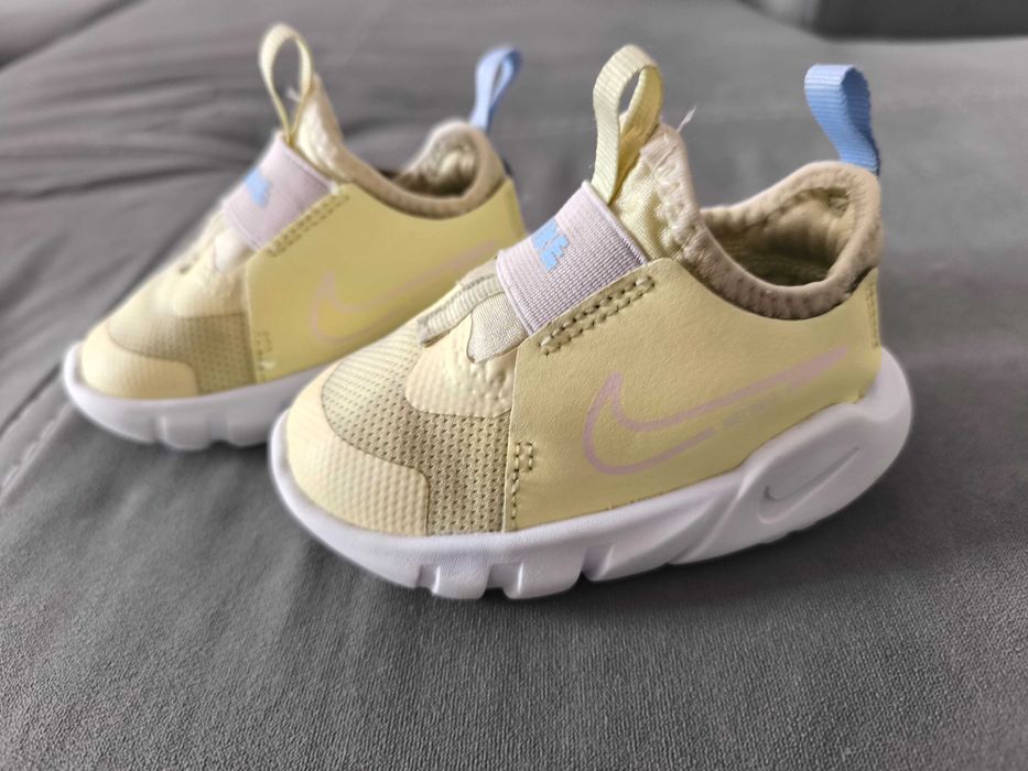 Маратонки Nike 19.5