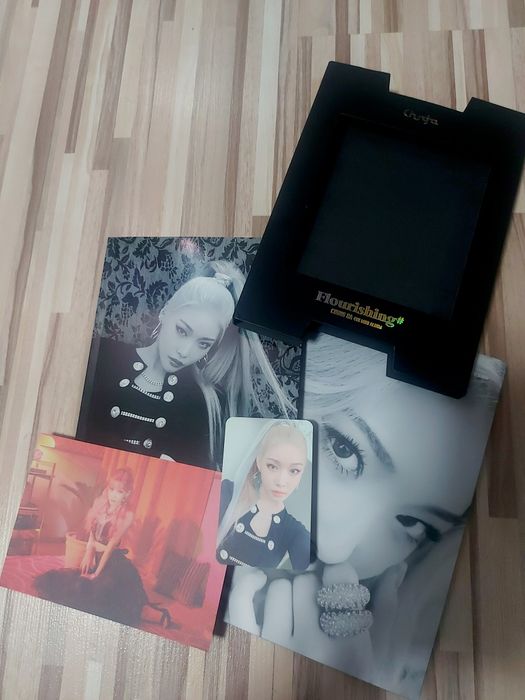 K-pop Chungha- Flourishing албум