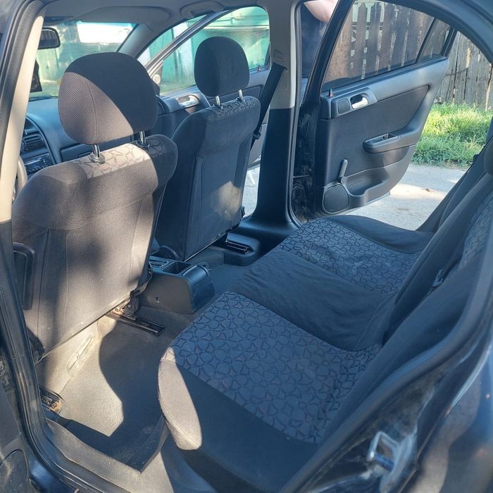 Vând Opel Astra G