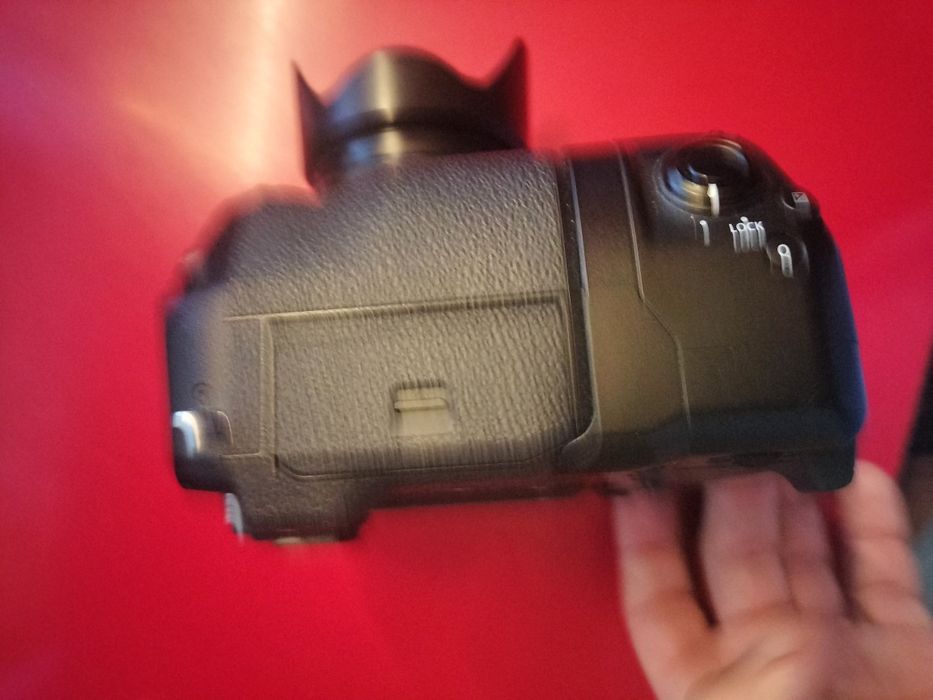 Kit Fujifilm XH1 + Fujifilm 14mm F2.8 si grip