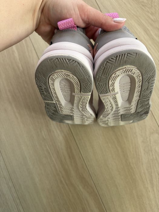 Adidasi fetite- sneakers Selection Kids( din Tezyo)