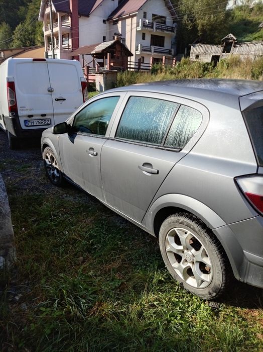 Vând Opel Astra h