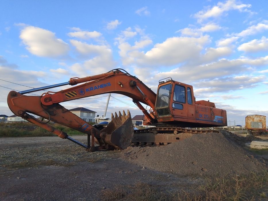 Продаю Экскаватор гусиничный