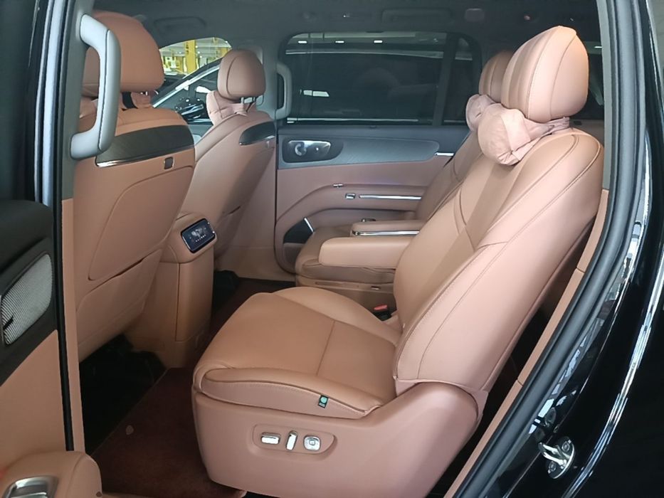 Leapmotor D19, 720km электричка