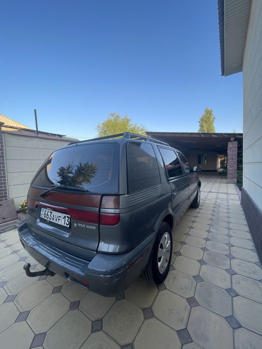 Space wagon Mitsubishi спец вагон