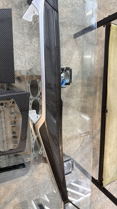 карбонови интериорни лайстни от BMW M3 G80 Facelift