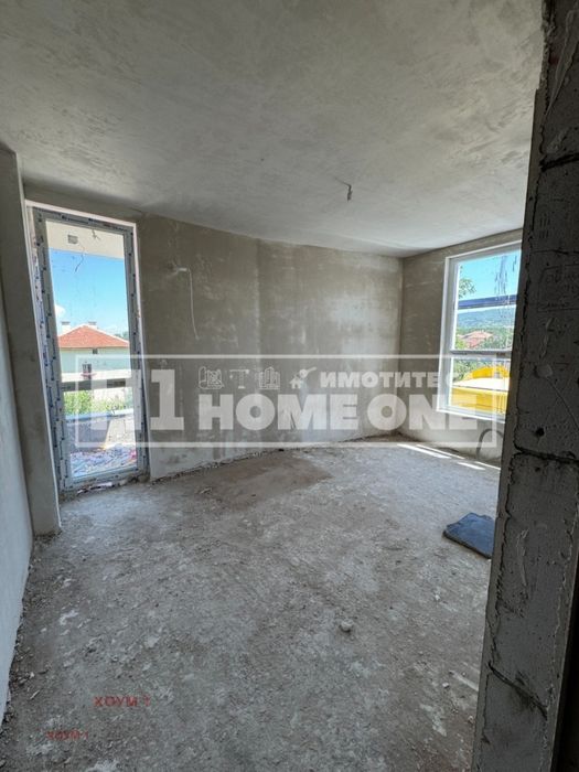 Продажба 3-стаен гр. София - Горубляне 108m²