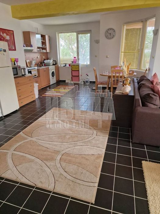 Къща в Варна, област-с.Близнаци площ 147