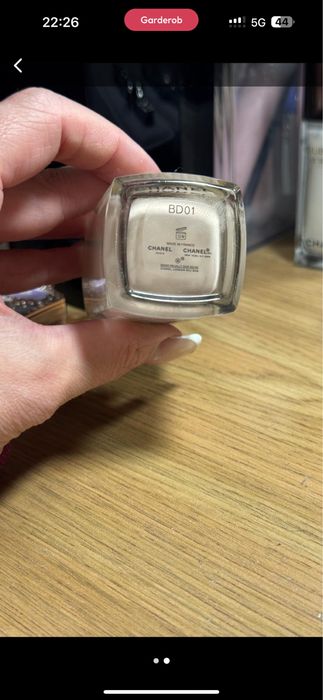 Тональный Chanel Les Beiges