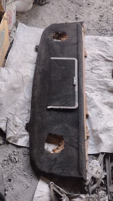 Полка мерс 190 продам