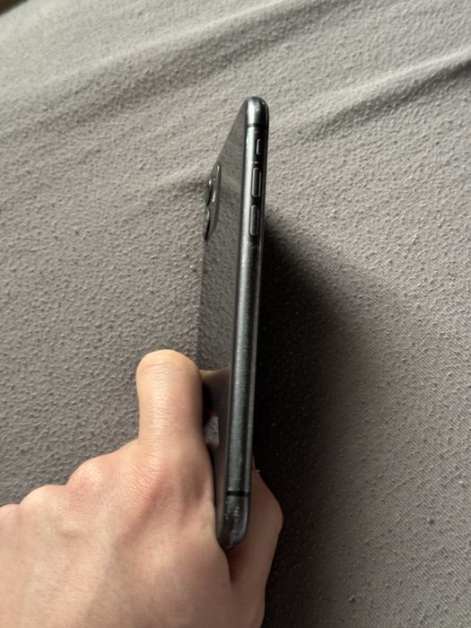 iPhone 11 64gb 100%