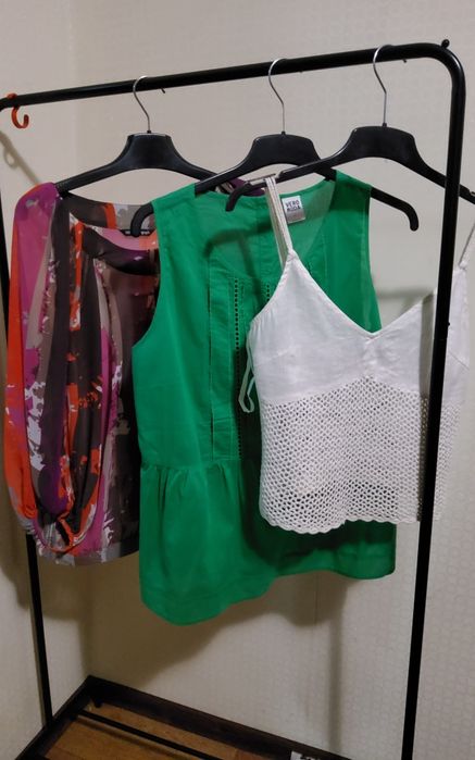 Продам женские блузки