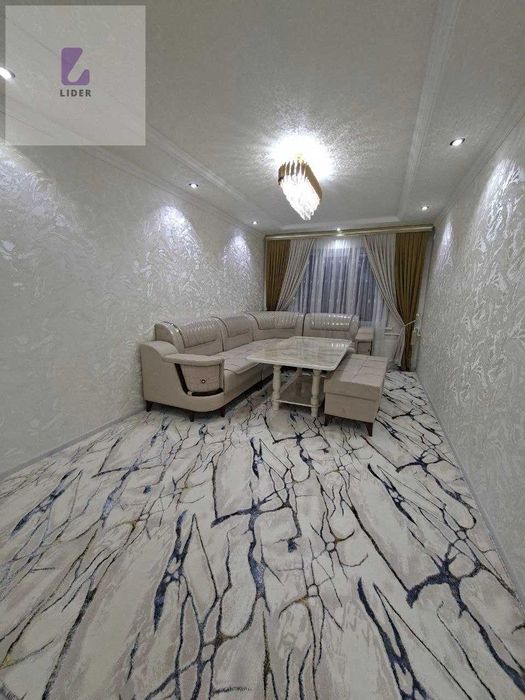 3х ком. квартира с новым ремонтом, имеется 2 балкона, Согдиана