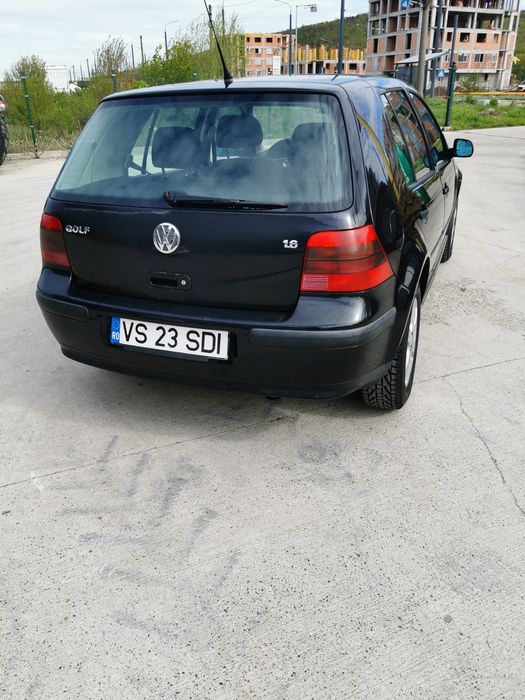 Vând VW GOLF 4 1.6 16V