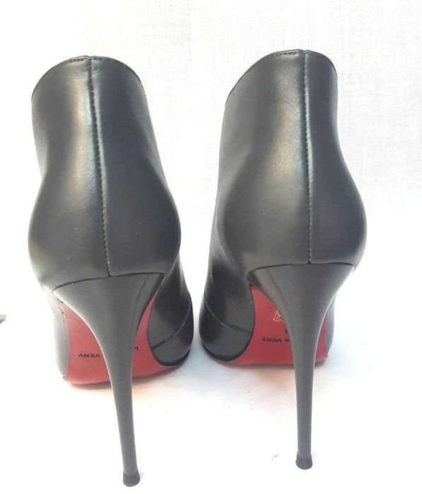 Ботильоны кожаные Loretta Very 36 размер