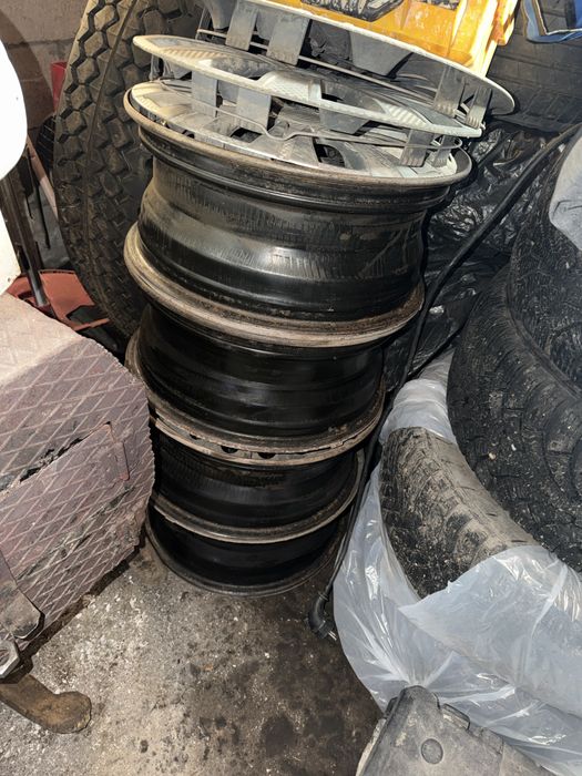 диск штампы с колпаками 4 шт