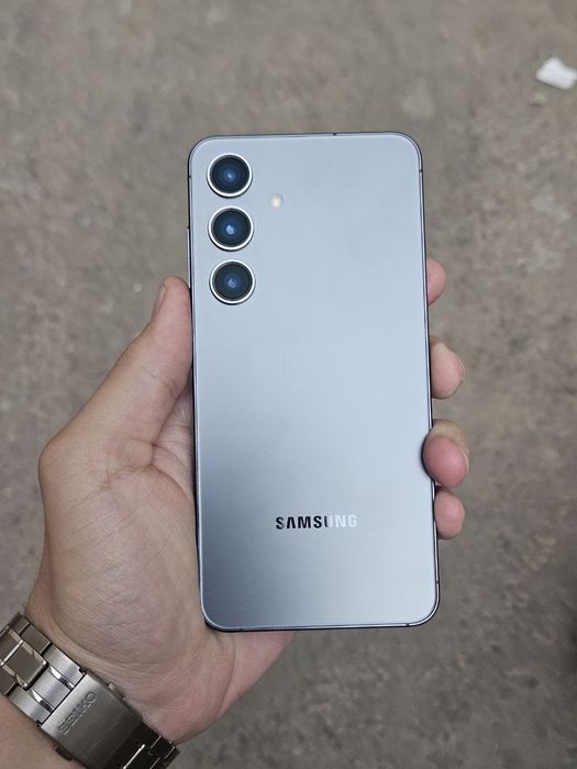Samsung s24  5G  256gb