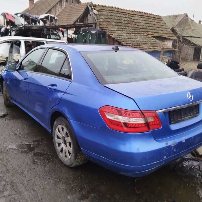 Usa/usi stanga/dreapta Mercedes E-Class w212 Sedan an 2009-2013
