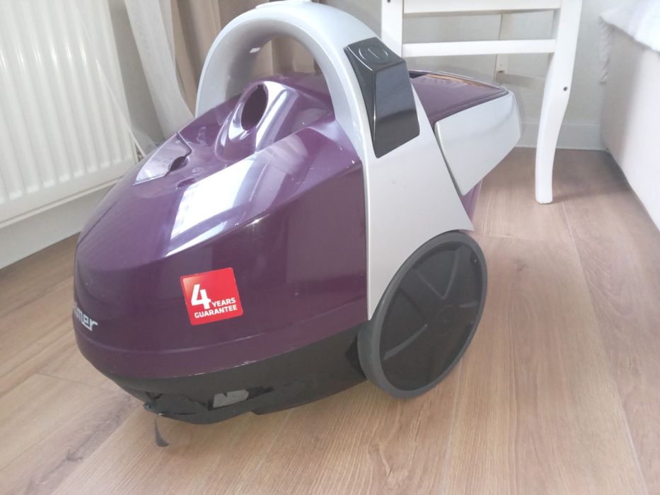 Продам пылесос ZELMER