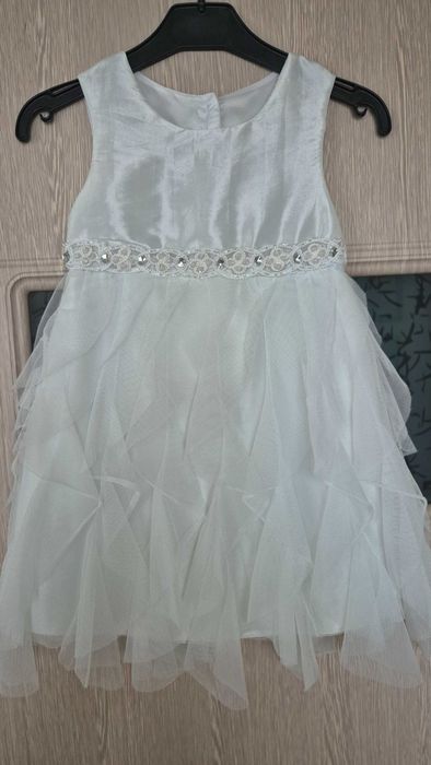 Детски официални роклички 9-12м.,3-4г