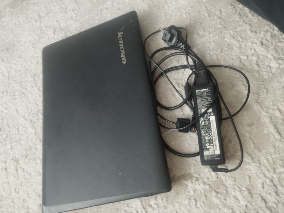 Ноутбук продам рабочии