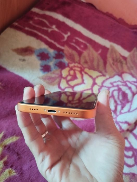 iPhone XR 17 PRO внутри Xr