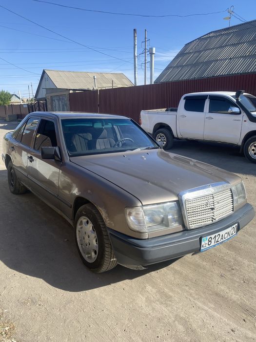 Мерседес даймлер бенз Е300