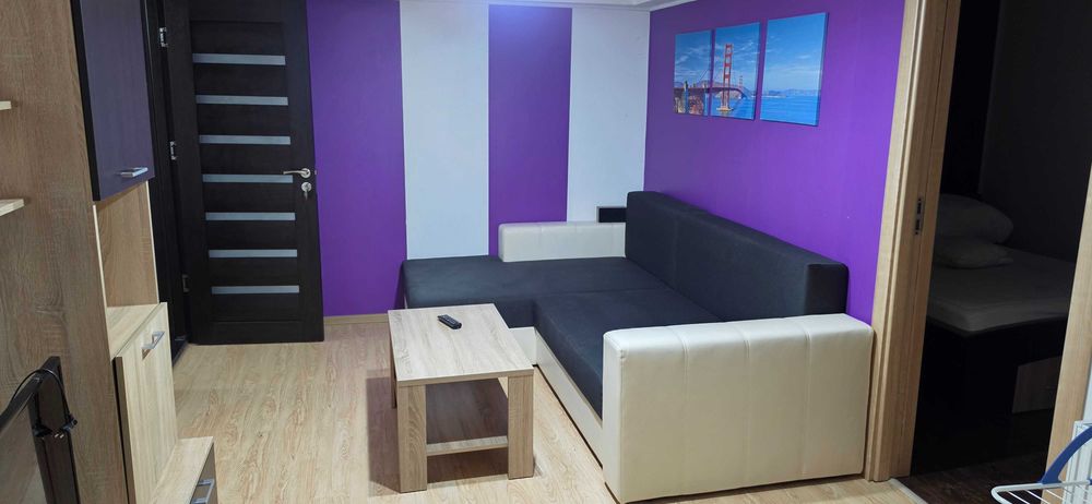Închiriez Apartament 2 Camere Zona Peco