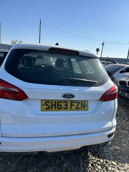 Haion cu lunetă Ford Focus 3 Break
