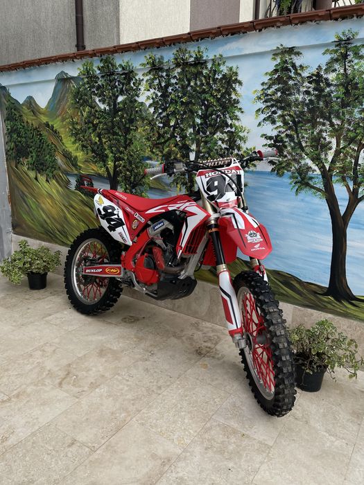 Vand sau schimb Honda crf 450 R