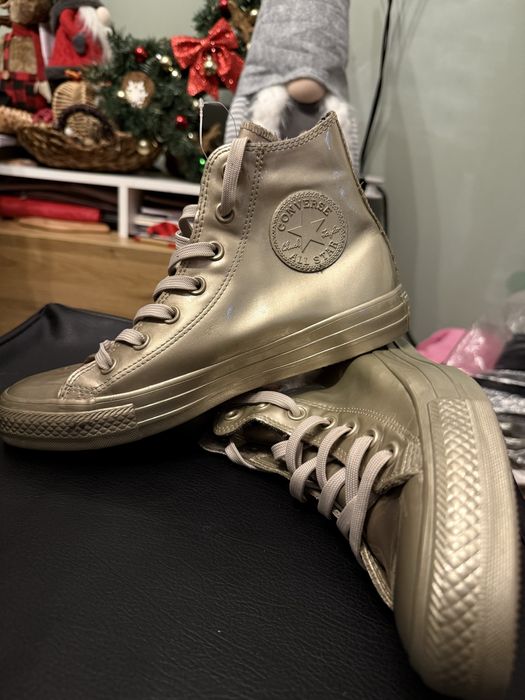 Маратонки и кецове Nike, Adidas, Converse